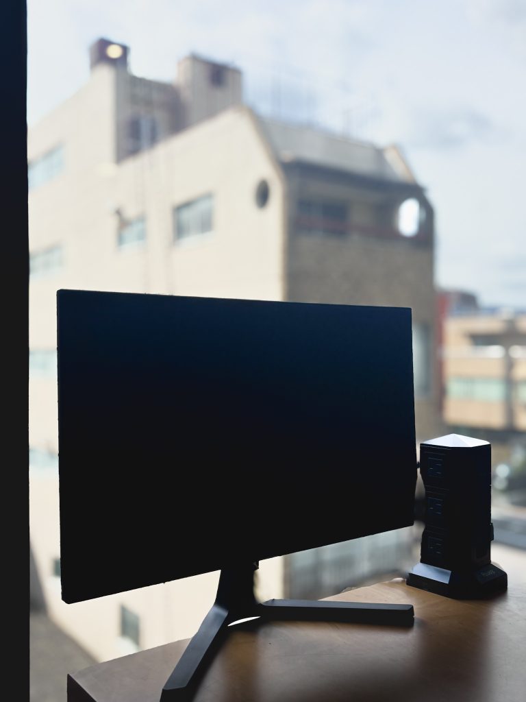 会議室1モニター&電源